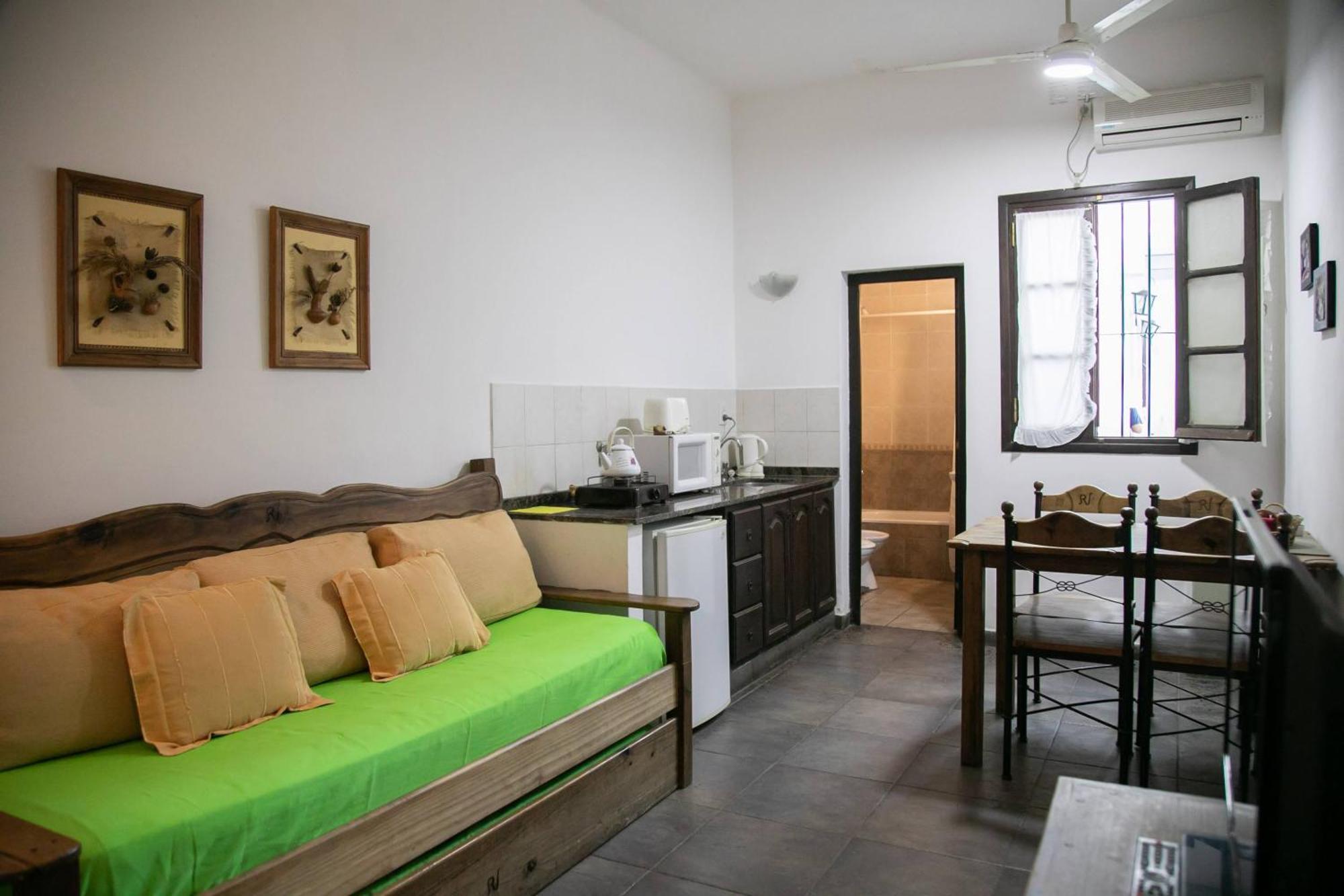 Chawasi Apart Aparthotel Salta Bagian luar foto